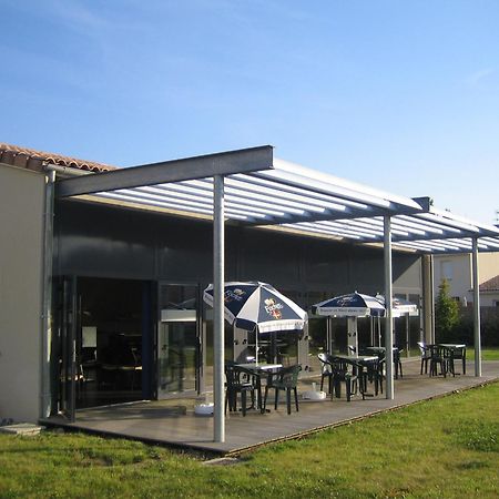 Residence Hoteliere Des Ondes Saint-Lys Restaurant photo