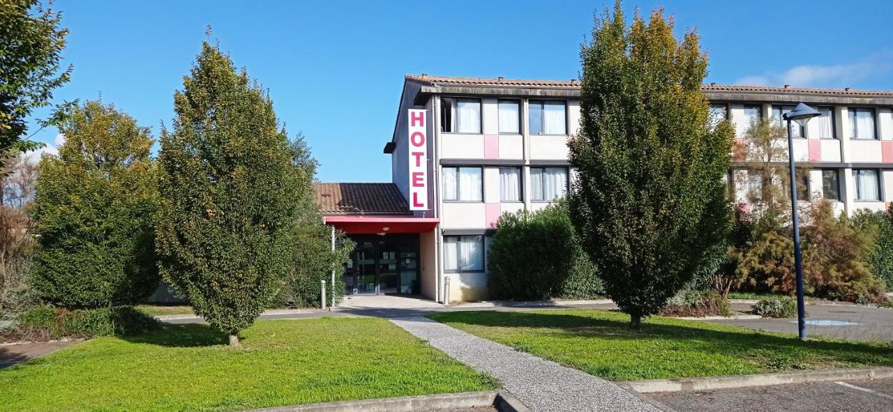 Residence Hoteliere Des Ondes Saint-Lys Exterior photo